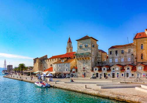 Flottieljezeilen in Kroatie vanuit Trogir